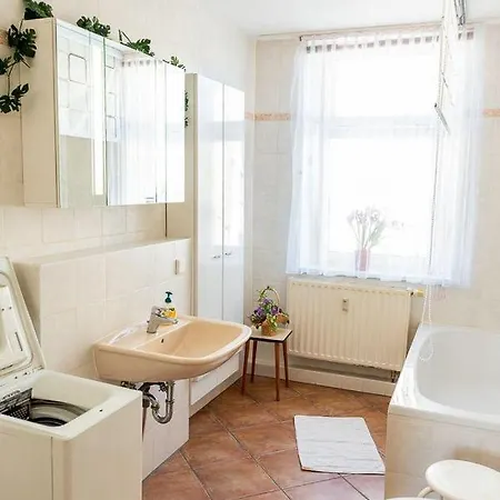 Ferienwohnung-loebau-messe-und-zentrumsnah Апартаменты